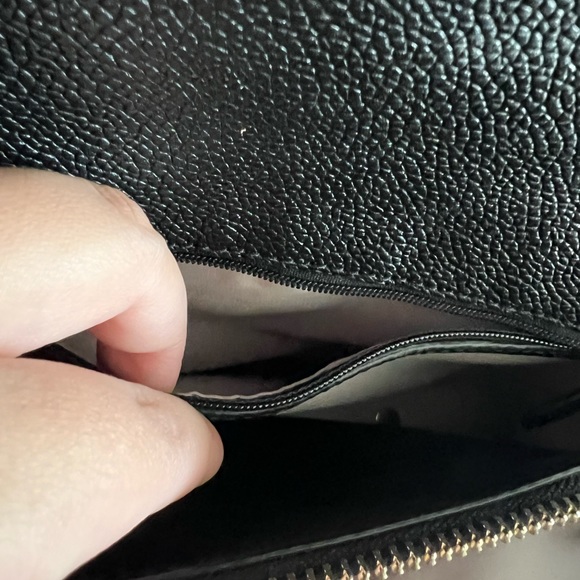 Black Kate spade satchel with top handle - Picture 4 of 13